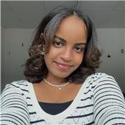 Ich biete Englisch und/oder Mathe Nachhilfe an. Studentin mit Internationalem Abitur und 1,5 Realschulabschluss