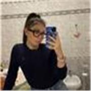 Sono una studentessa universitaria e impartisco ripetizioni di tutte le materie per ragazzi delle medie e aiuto compiti per i più piccoli. Inoltre impartisco ripetizioni anche di storia , letteratura italiana , scienze umane, per ragazzi più grandi. Offro