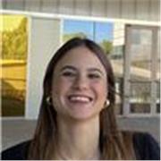 Profesora extraescolar para proporcionar apoyo con cualquier materia del colegio a niños de entre 5 y 14 años