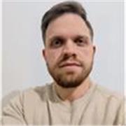 ¡Hola! 
Sono madrelingua spagnolo, lavoro come ingegnere informatico e offro un percorso completo di spagnolo per principianti.