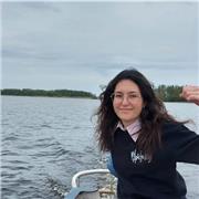 Sono una studentessa di terza del liceo scientifico Mascheroni, offro ripetizioni per studenti fino alla seconda superiore a BG