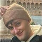 Estudiante de International Business en la Universidad de Valencia da clases de repaso para nivel ESO y Bachillerato