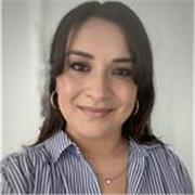 Laureata magistrale in Filologia. Impartisco lezioni di Italiano, italiano per studenti stranieri, letterature, grammatica, latino, greco, francese ed inglese