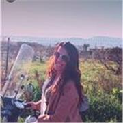 Offro ripetizioni a studenti di scuole medie, superiori ed universitari in tutte le materie umanistiche 