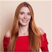 Profesora de inglés con certificación IB English A (HL), ofrece clases dinámicas y personalizadas para todas las edads en Madrid.