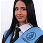 Profesora de Inglés, con 3 años de experiencia dando clases particulares y preparando para exámenes de Cambridge. 