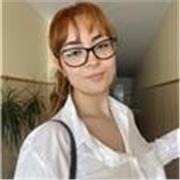 Profesora de Lengua, Latín, Griego e Historia del arte ofrece clases online o presencial en Huelva 