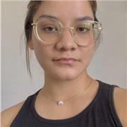 Mi nombre es Melanie Campos, egresada de la carrera de traducción inglés español inglés, mención en francés en la Universidad Arturo Prat de Chile. Me intereso por la educación de materias como el inglés y español