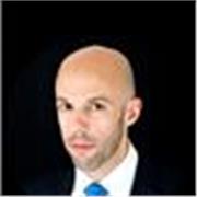 Soy asesor de fiscalidad internacional que busca dar clases a estudiantes de Derecho, economía o contabilidad.