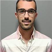 Soy profesor de lengua castellana y literatura. Doy clases particulares a niveles de ESO y Bachillerato. Primaria todas las materias