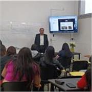 Docente de bachillerato general en una Universidad
