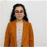 Profesora de Inglés para enseñanza básica. Certificada por Cambridge