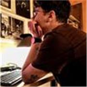 Estudiande de ingenieria electronica, industrial y automatica en la udg con metodos y paciencia para enseñar matematicas de ESO.