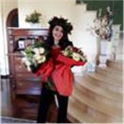 Ragazza laureata offre lezioni di italiano. 
Massima professionalità, passione per la lingua italiana