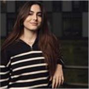 Studentessa universitaria disponibile per lezione online per imparare la lingua inglese/ aiuto compiti di inglese