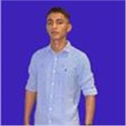 Profesor de educación física, recreación y deporte, con experiencia con estudiantes de primaria y estudiantes con discapacidad