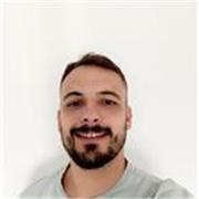 Estudiante del grado de Biología en la universidad, que está finalizando sus estudios y que oferta clases particulares de Biología