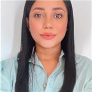 Abogada, con amplio conocimiento en leyes y ganas de enseñar