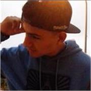 Se enseña sumar, restar, multiplicar , dividir, ecuaciones , operaciones combinadas