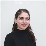 professeur particulier donnant cours à des élèves d'école primaire, collège, et lycée