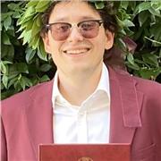 Offro ripetizioni individuali a ragazzi di età compresa tra 11 e 20 anni e all'occorrenza anche ad adulti per le lingue straniere