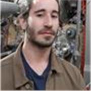 Físico y matemático graduado en la Universidad Complutense de Madrid con vocación por la enseñanza.