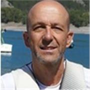 Bonjour, enseignant sur Miramas, je donne des cours de mathématique pour des collégiens, aide aux devoirs, soutien scolaire.