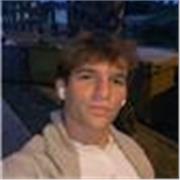 Joven estudiante universitario de Ingeniería informática, en busca de dar clases de ciencias, soy pianista y con b2 de ingles
