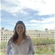 Profesora de inglés en mi tiempo libre, con alto nivel del idioma.
