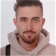 Profesor titulado en Desarrollo de Aplicaciones Web con 4 meses de experiencia, imparto clases presenciales y online.