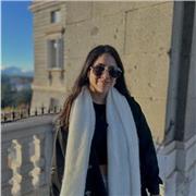 Profesora de español, que imparte clases a todas las edades, podemos entablar una conversación y te ayudo a perfeccionar el idioma