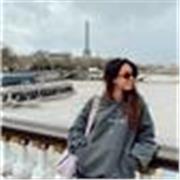 Profesora de refuerzo de primaria, ESO y bachillerato. Matemáticas, física, química, dibujo, castellano, catalan, ingles y francés