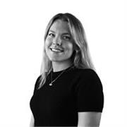 Profesora de inglés a la que le encanta utilizar canciones, arte, juegos, para ayudar a los más pequeños
