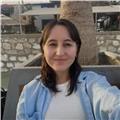 Ege Üniversitesi Psikoloji bölümü yeni mezunuyum. Özellikle yks ve lgs sürecindeki öğrencilere yardımcı olabileceğimi düşünüyorum