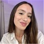 Insegnante disponibile per aiuto compiti e lezioni private