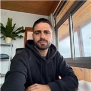 Todos los niveles y grupos de edad
Apoyo escolar, preparación de exámenes oficiales, habilidades comunicativas y laborales