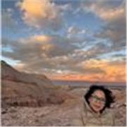 Profesora de español con experiencia con niños de 4 a 10 años