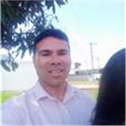 Professor licenciado em matemática, especializado em educação financeira com aulas presenciais e online