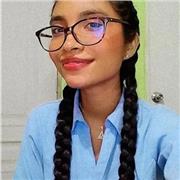 Considero que el cambio es un signo de capacidad de superación y, por ello, creo que sería capaz de superarme cada día más. Mi objetivo principal es desarrollarme profesionalmente, de modo que busco oportunidades que me permitan hacerlo, al tiempo que tra