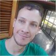 Busco alumnos que quieran aprender los y conceptos y usos de la computadora actualmente y a hacer programas desde cero