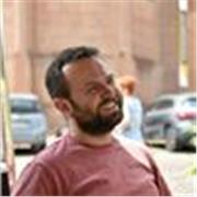 Docente con 10 anni di esperienza offre ripetizioni di italiano a Torino. Lavoro su grammatica, produzione scritta e metodo di studio personalizzato - anche per studenti sportivi con poco tempo