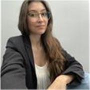 Estudiante de ADE y Derecho ofrece clases particulares