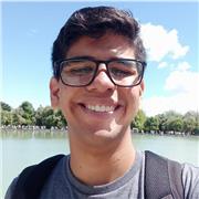 Soy músico guitarrista estudiado en el Sistema Nacional de Orquestas y Coros Juveniles e Infantiles de Venezuela e imparto clases para niños, jóvenes y adultos sobre música y guitarra.