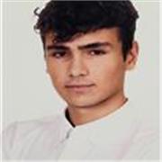 Soy una persona paciente y con ganas de enseñarle conocimientos a los alumnos