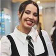 Stai cercando un'insegnate d'inglese per migliorare i tuoi voti a scuola o per prepararti a una certificazione Cambridge/Oxford?