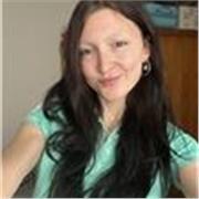 Chica responsable acabado sus estudios de psicología, buen dominio del inglés con certificado de la escuela de idiomas y disponibl