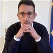 assistente per lezioni di diritto scuola