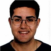 Profesor de matemáticas científicas y matemáticas de las ciencias sociales con 2 años y medio de experiencia dando clases a alumnos de bachillerato para preparar la EBAU.