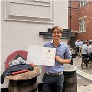 LSE Graduate offering lessons in Spanish, French and English