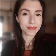 Mi occupo di Storia dell'arte in quanto sono laureata all'accademia di Belle arti, con indirizzo Scenografia.